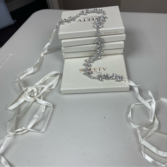 NWT SweetV Chrystal Bridal Belt - Picture 11 of 14